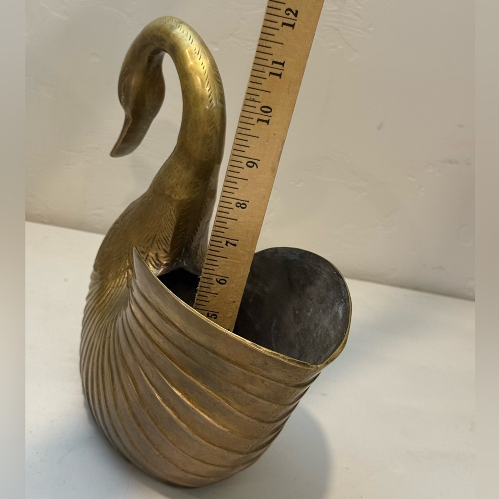 Vintage Solid Brass 10 inch Swan Showpiece Planter natural patina - Picture 10 of 12